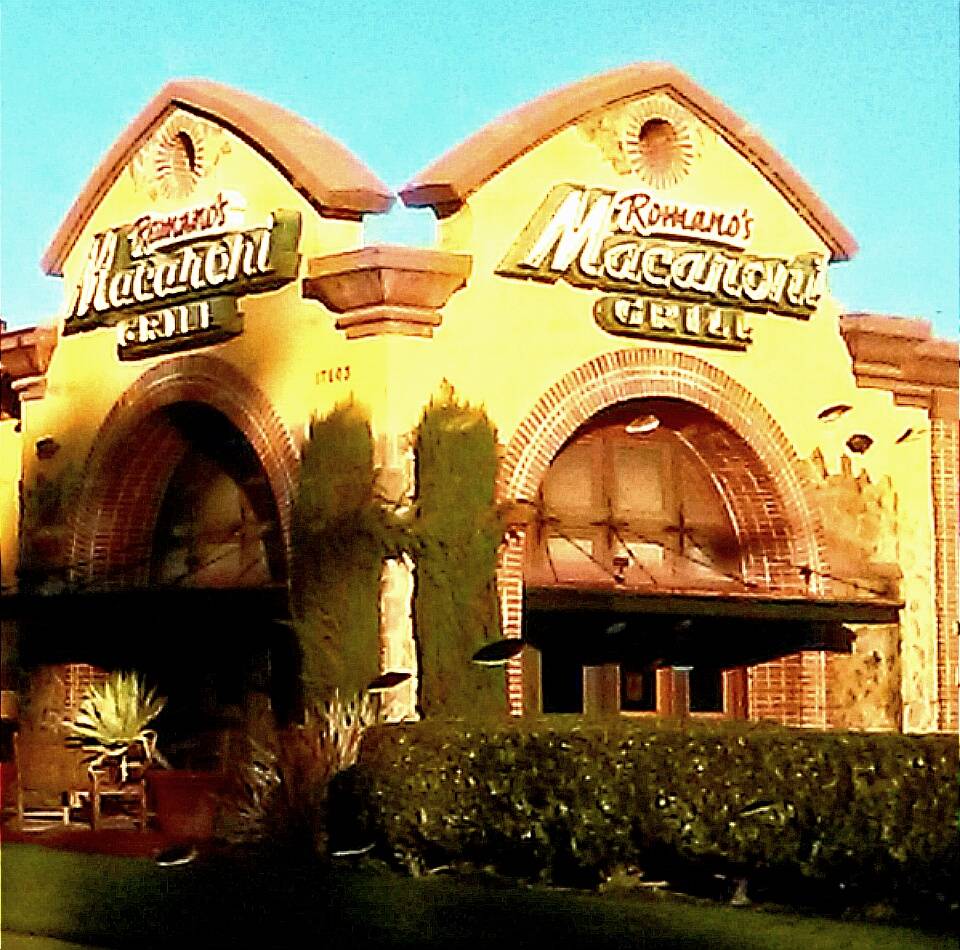 Romanos Macaroni Grill | restaurant | 17603 Colima Rd, City of Industry, CA 91748, USA | 6265818051 OR +1 626-581-8051
