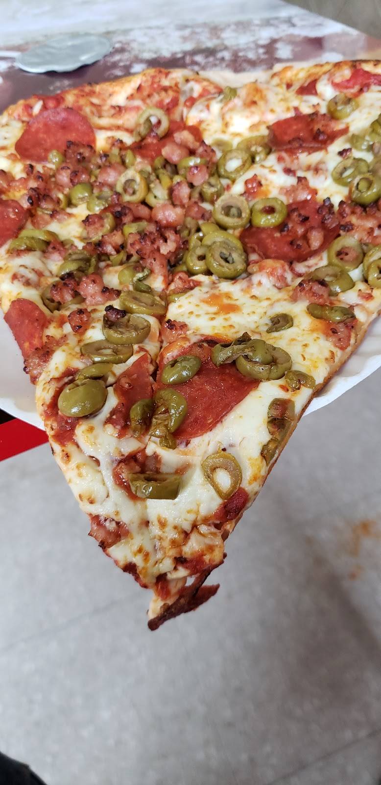 Victorias Pizza | restaurant | 259 Grange Rd, Guelph, ON N1E 6R5, Canada | 5198211000 OR +1 519-821-1000