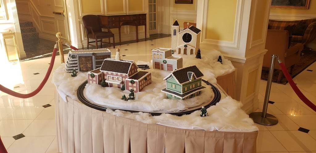 Molly Pitcher | restaurant | 88 Riverside Ave, Red Bank, NJ 07701, USA | 7327472500 OR +1 732-747-2500