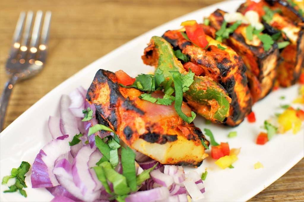 Raju Omlet Center & Blueberrys North Indian Restaurant & Bar | restaurant | 1685 Church St #206, Decatur, GA 30033, USA | 6787051166 OR +1 678-705-1166