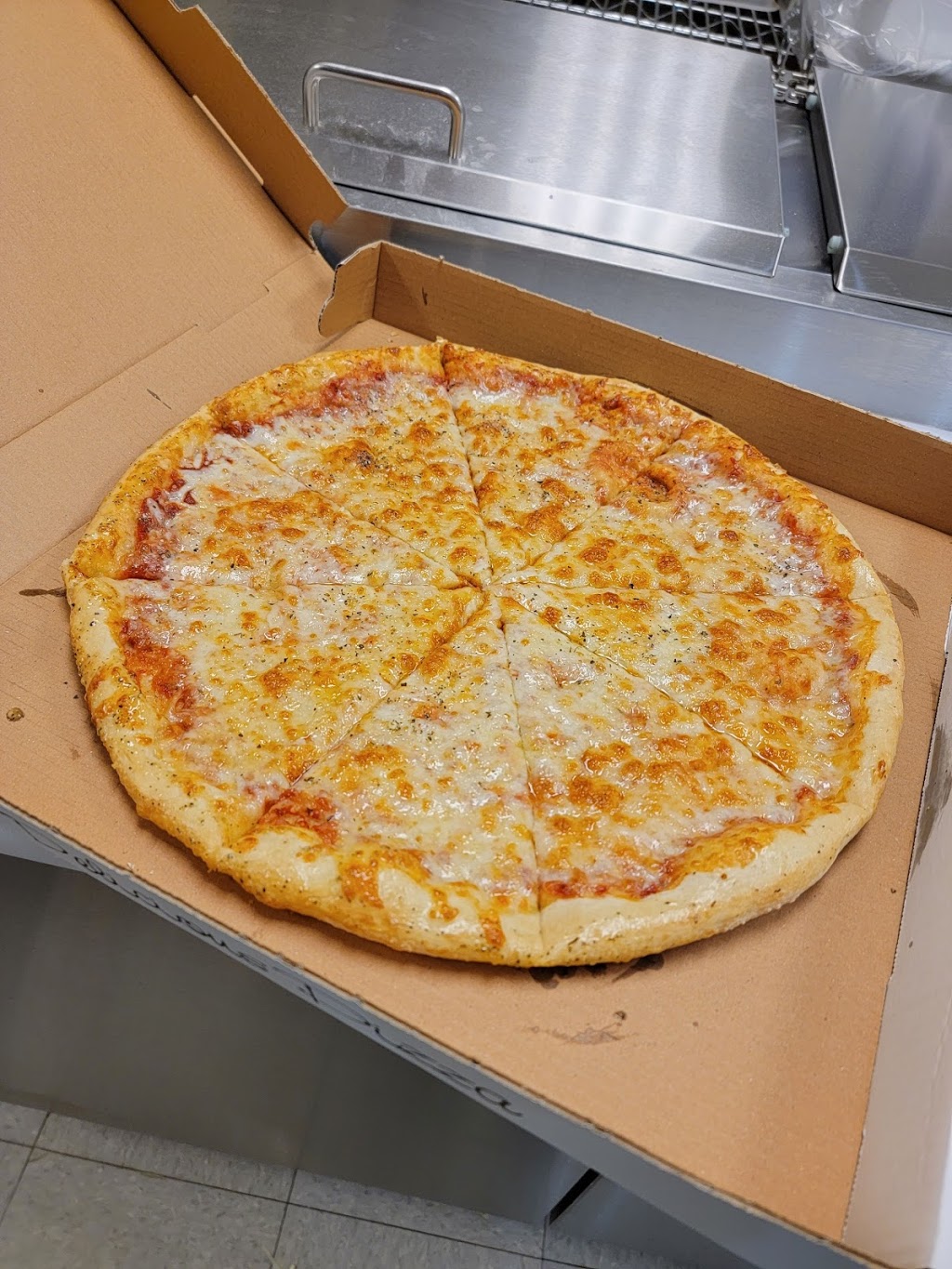 Moes Pizza & Subs 2 | restaurant | 6004-F, Landmark Center Blvd, Greensboro, NC 27407, USA | 3369380090 OR +1 336-938-0090