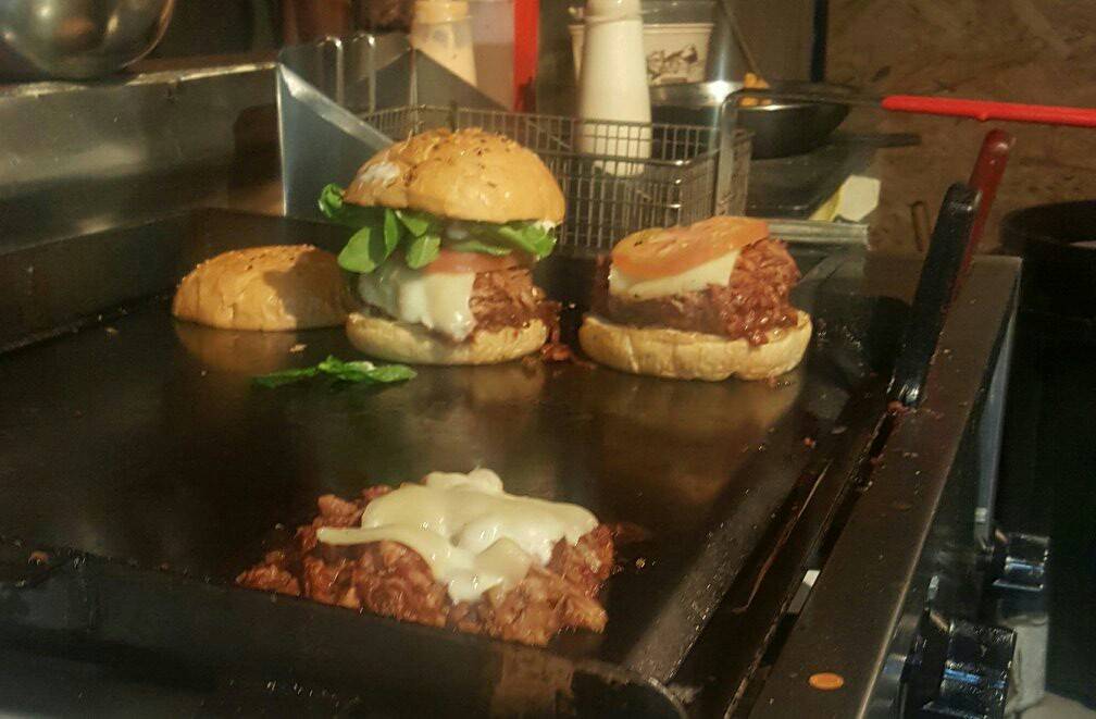 D&A 86 | restaurant | Blvd. el Mirador 950, El Mirador, Tijuana, B.C., Mexico | 2075352 OR +52 2075352