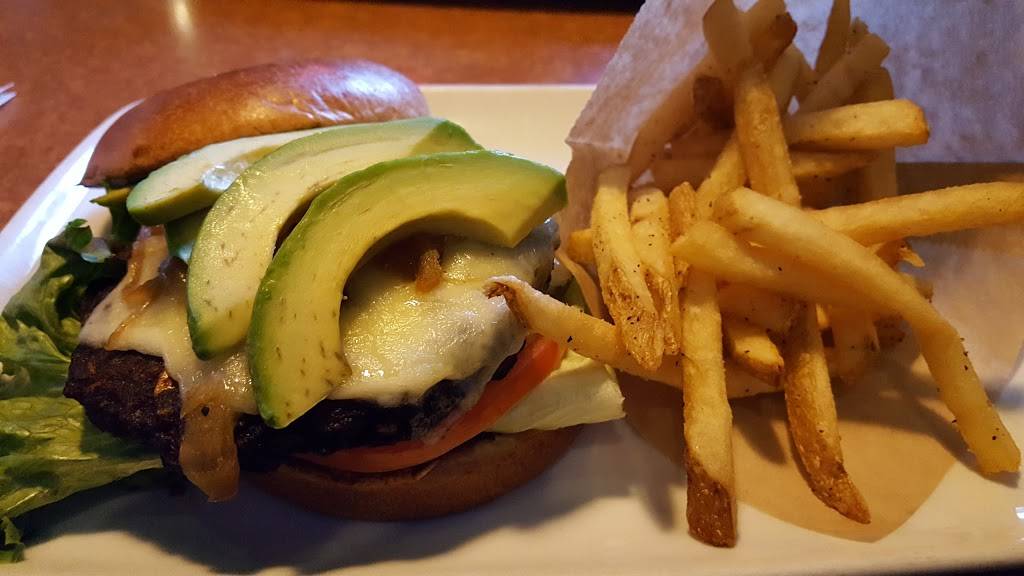 TGI Fridays | restaurant | 125 Ken Pratt Blvd, Longmont, CO 80501, USA | 3034858004 OR +1 303-485-8004