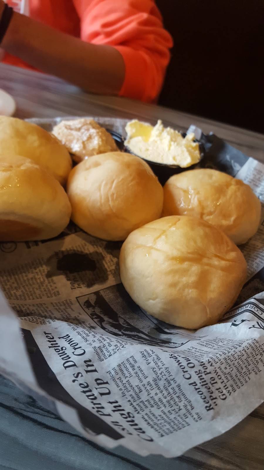 Branns Steakhouse & Grille | restaurant | 4157 Division Ave S, Wyoming, MI 49548, USA | 6165345421 OR +1 616-534-5421