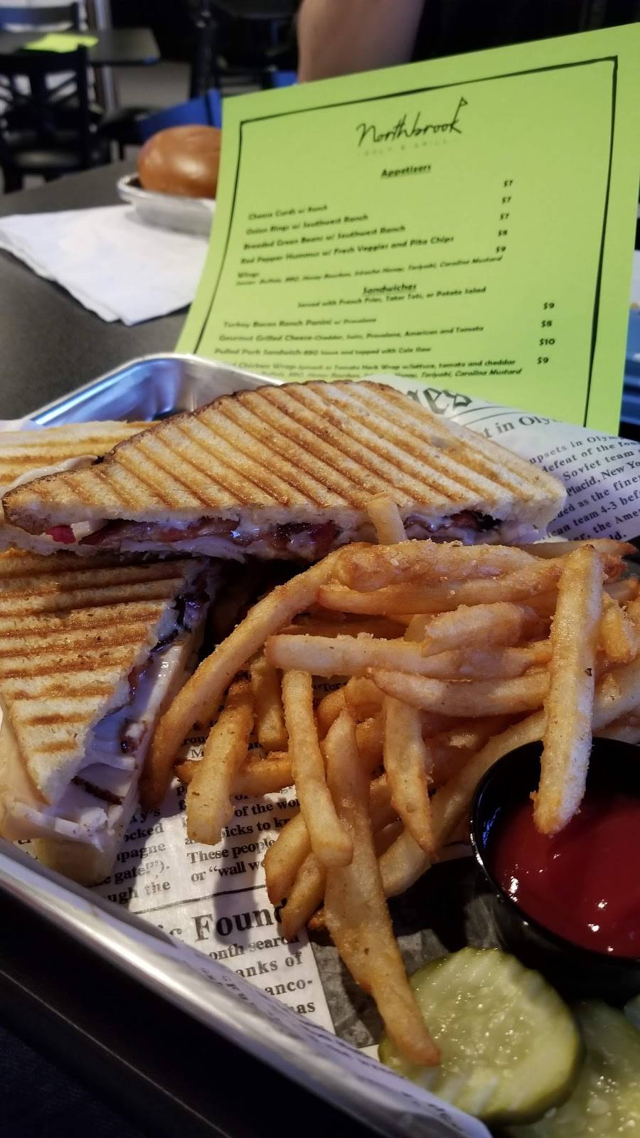 Northbrook Golf & Grill | restaurant | 407 Northbrook Rd, Luxemburg, WI 54217, USA | 9208452383 OR +1 920-845-2383