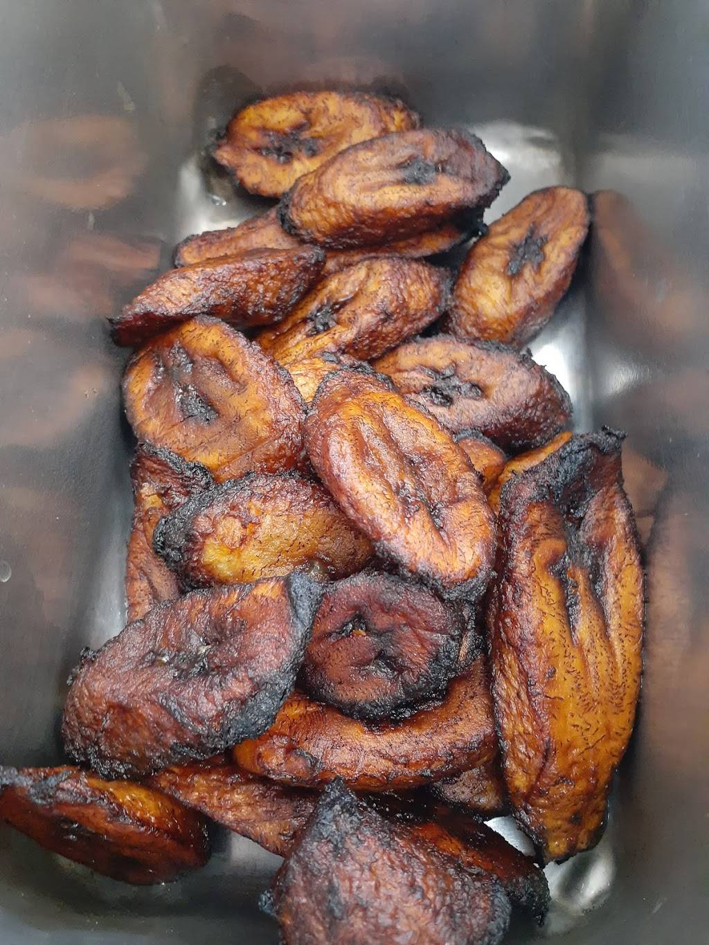 Island Flavors Halal Foods | restaurant | 299 Park Ave #B, East Orange, NJ 07017, USA | 8622336247 OR +1 862-233-6247