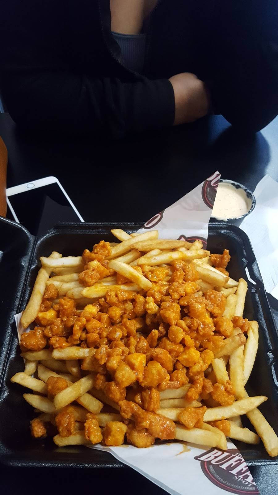 The Buffalo Spot | restaurant | 3286 W Slauson Ave, Los Angeles, CA 90043, USA | 3232999885 OR +1 323-299-9885