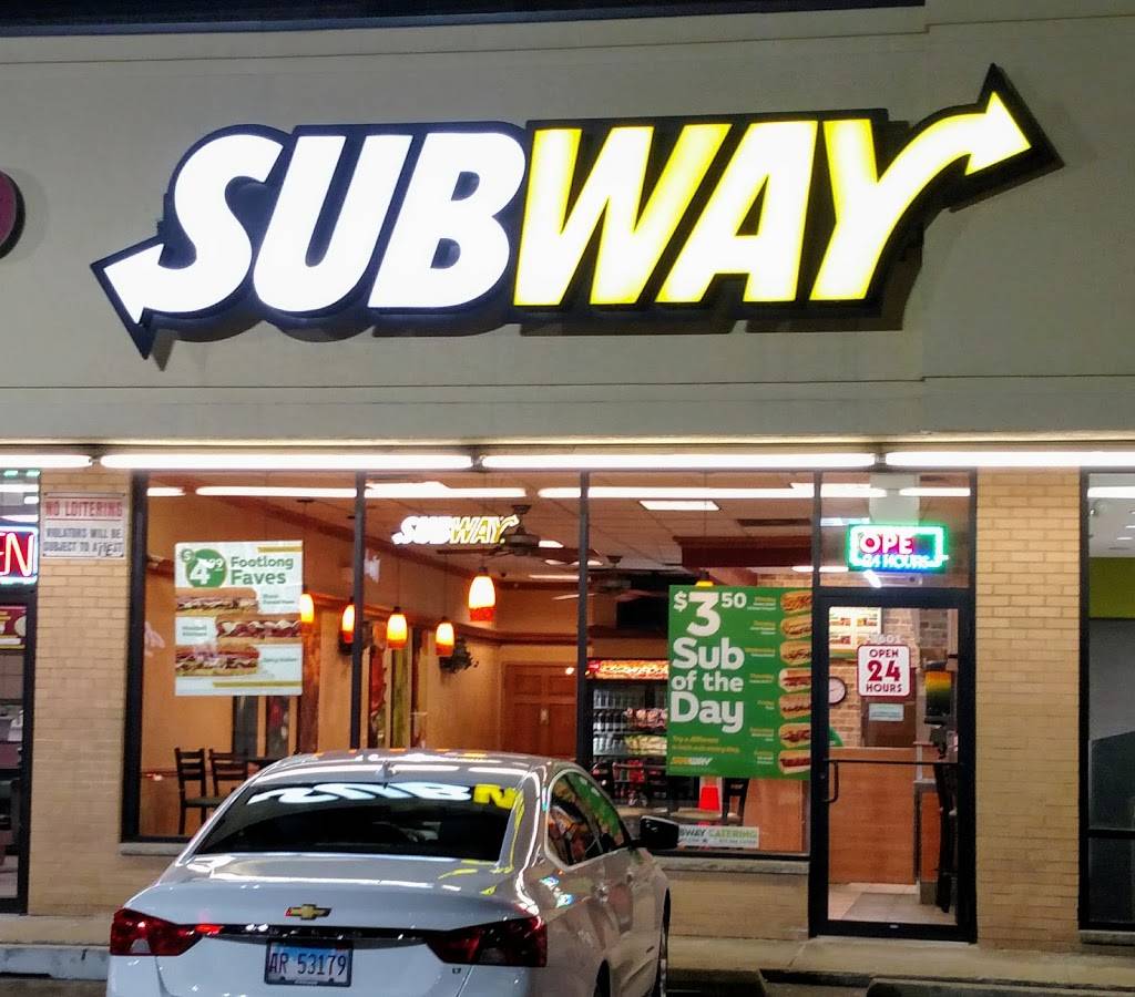 Subway Restaurants | restaurant | 3601 N Western Ave, Chicago, IL 60618, USA | 7732483614 OR +1 773-248-3614