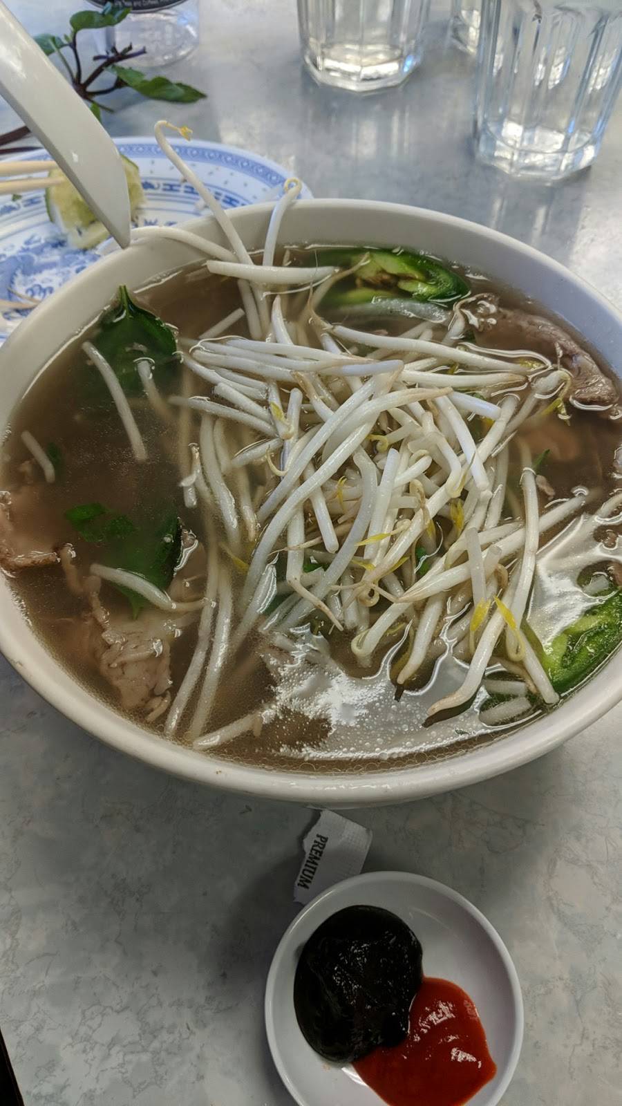 Nem Nuong Khanh Hoa | restaurant | 1700 W Valley Blvd C, Alhambra, CA 91803, USA | 6269437645 OR +1 626-943-7645