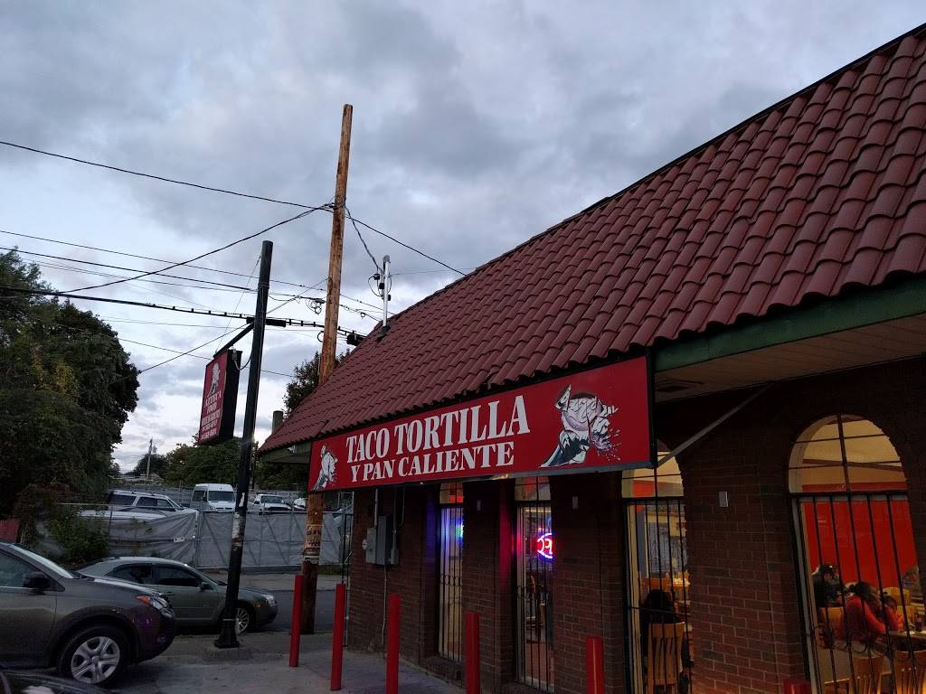 Azteca Grocery | restaurant | 215 Washington St, Newburgh, NY 12550, USA | 8457844542 OR +1 845-784-4542