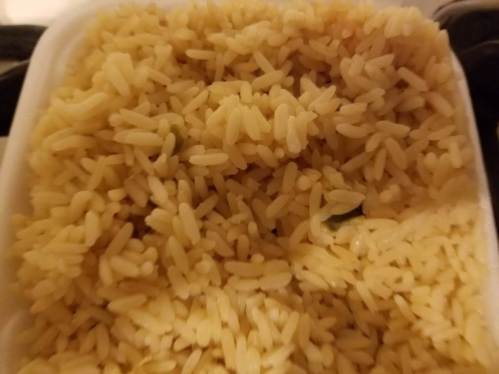 Gyro Delight | restaurant | 2929 Lincoln Way E, Massillon, OH 44646, USA | 3308377766 OR +1 330-837-7766