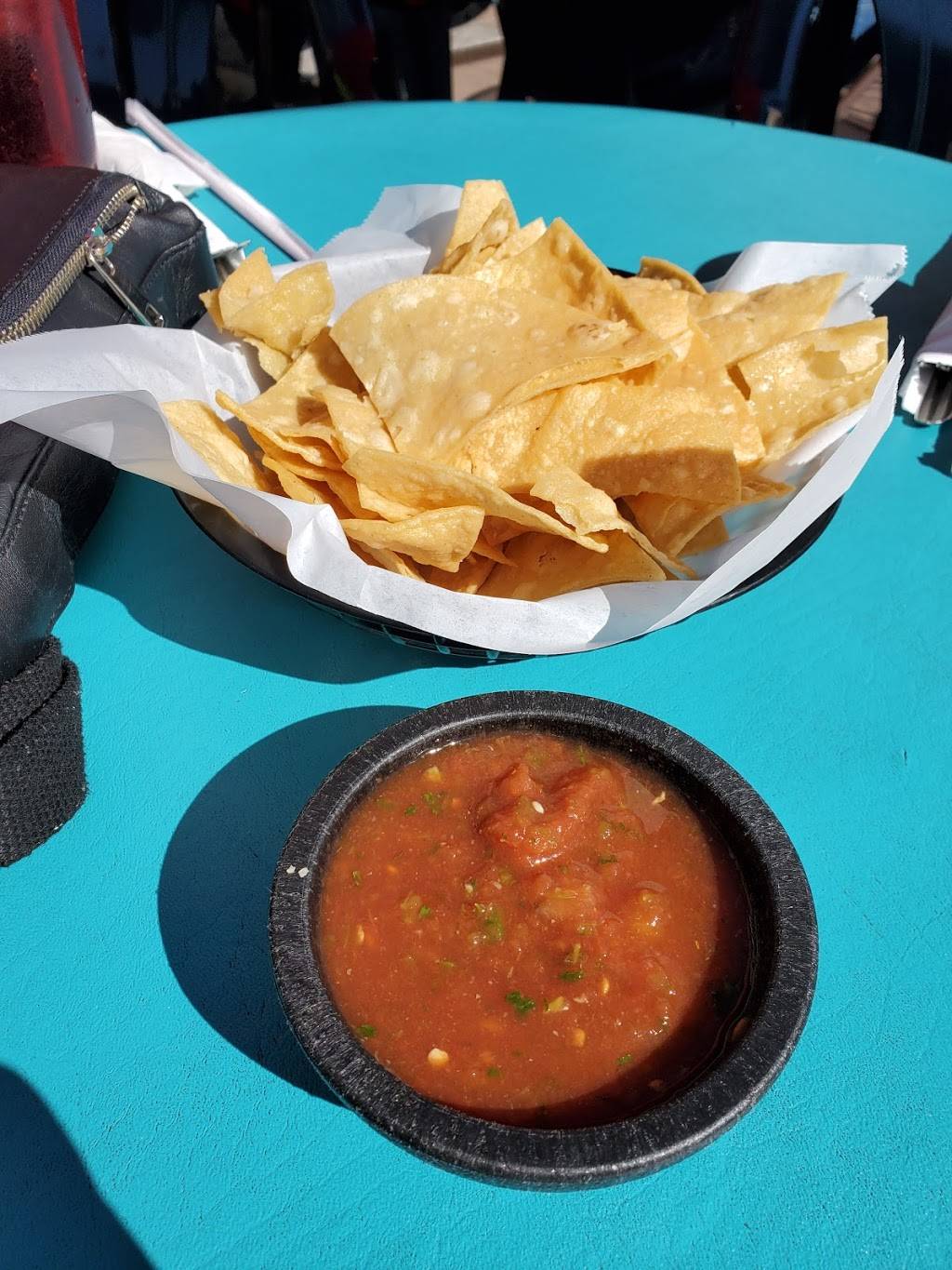 Mangos Mexican Cafe | restaurant | 44 W Main St, Mesa, AZ 85201, USA | 4804645700 OR +1 480-464-5700