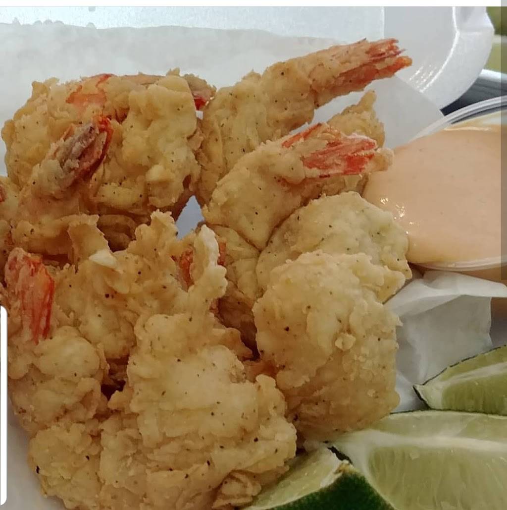 Chicks N Wings | meal takeaway | 10918 SW 184th St, Miami, FL 33157, USA | 3052385311 OR +1 305-238-5311