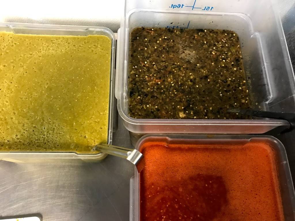 La Nueva Tortilleria y Restaurant | restaurant | 1016 E Pioneer Pkwy, Arlington, TX 76010, USA | 8172999770 OR +1 817-299-9770