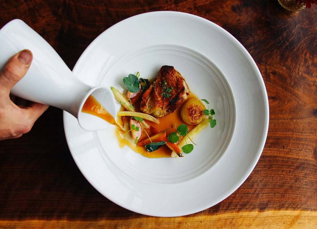 Au Courant Regional Kitchen | restaurant | 6064 Maple St, Omaha, NE 68104, USA | 4025059917 OR +1 402-505-9917