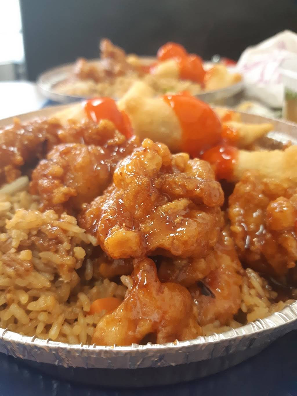 Star Wok | meal delivery | 94 Bridgeport Rd E, Waterloo, ON N2J 2J9, Canada | 5198861688 OR +1 519-886-1688
