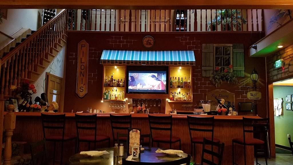 Pilonis Italian Restaurant | restaurant | 1733 Lafayette Ave, Terre Haute, IN 47804, USA | 8124664744 OR +1 812-466-4744