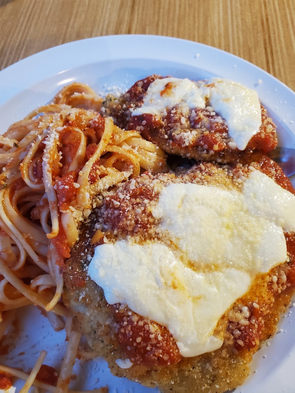 Bistro Bella Luna | restaurant | 55 E College St, Oberlin, OH 44074, USA | 4407747171 OR +1 440-774-7171