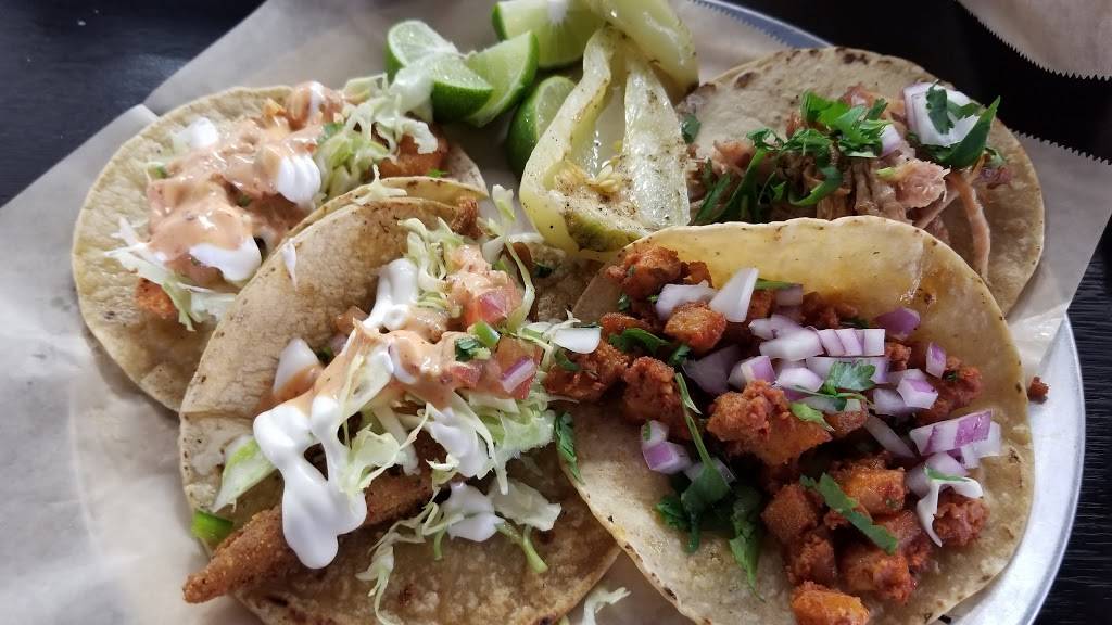 Tecate Baja Seafood | restaurant | 762 Glendora Ave, La Puente, CA 91744, USA | 6263699300 OR +1 626-369-9300