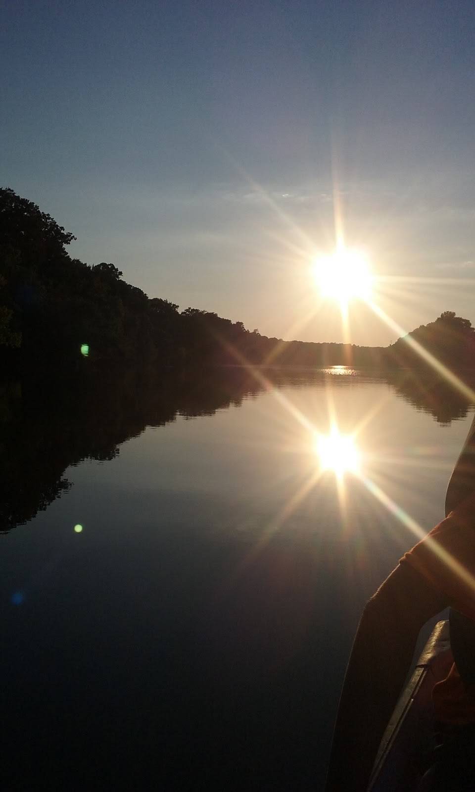 Bulldog Bait and Tackle | meal takeaway | 1300 Victory Dr, Columbus, GA 31901, USA | 7062570061 OR +1 706-257-0061