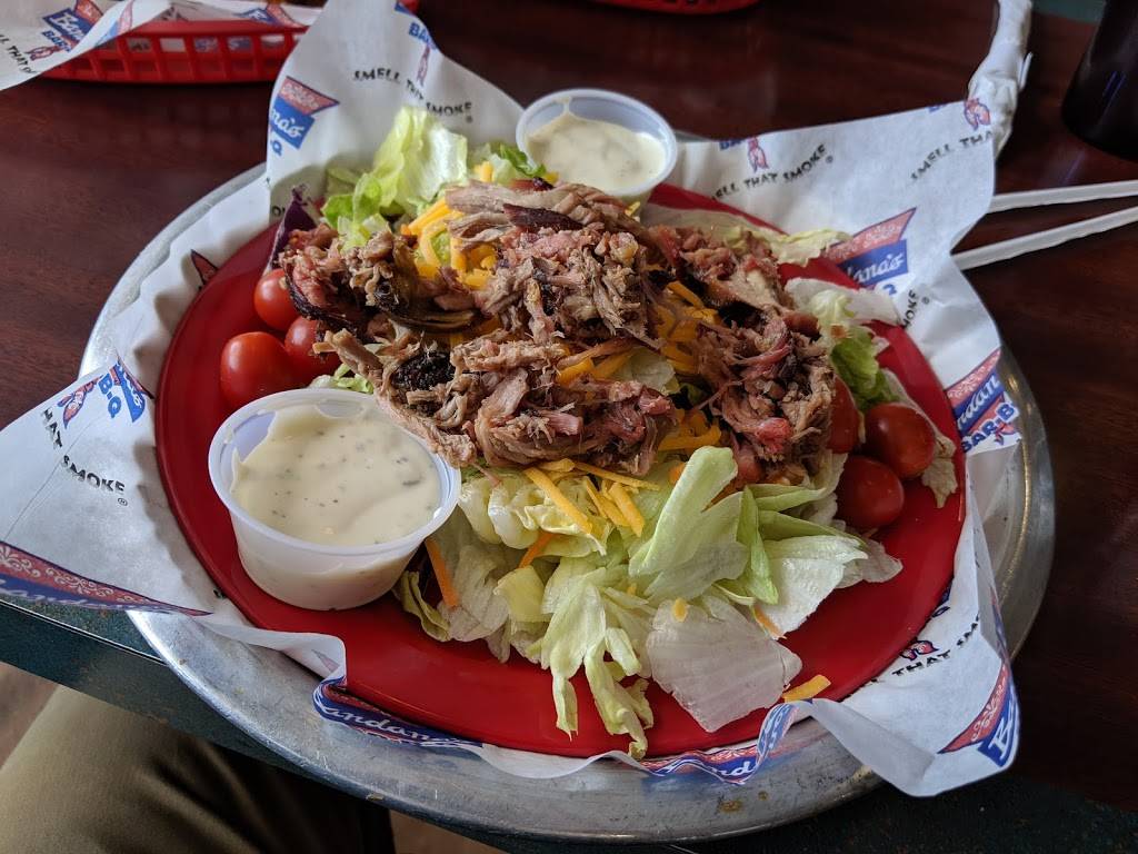 Bandanas Bar-B-Q | restaurant | 4 Commerce Dr, Collinsville, IL 62234, USA | 6183444476 OR +1 618-344-4476
