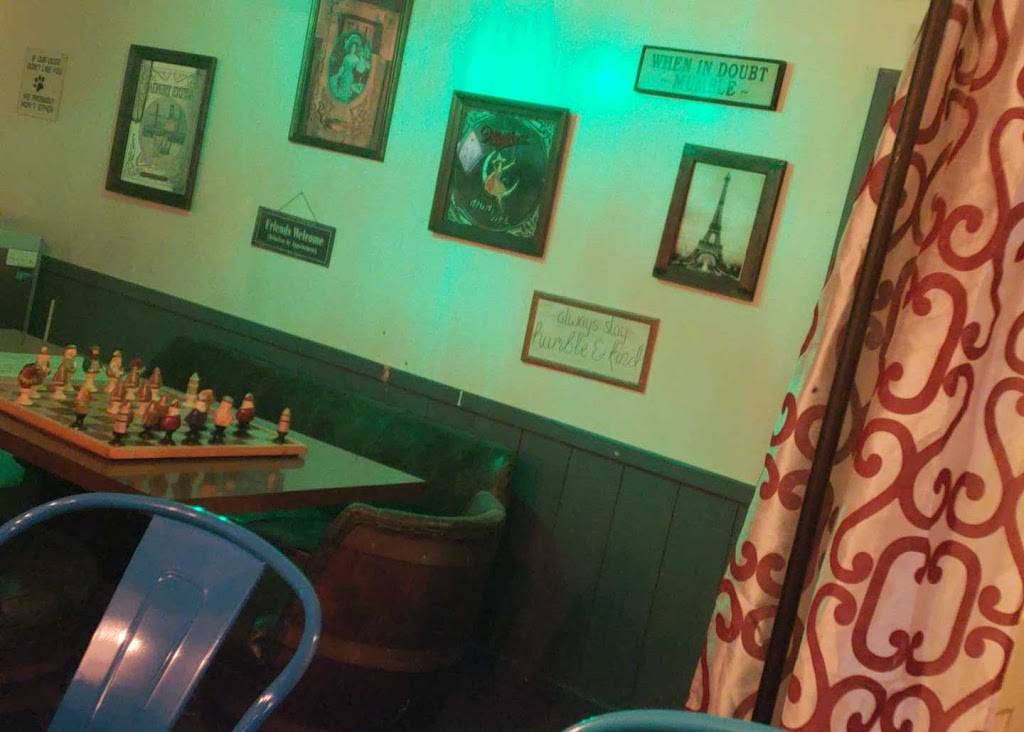 Broken Roads Restaurant | restaurant | 445 E Main St, Reynoldsville, PA 15851, USA | 8146122354 OR +1 814-612-2354