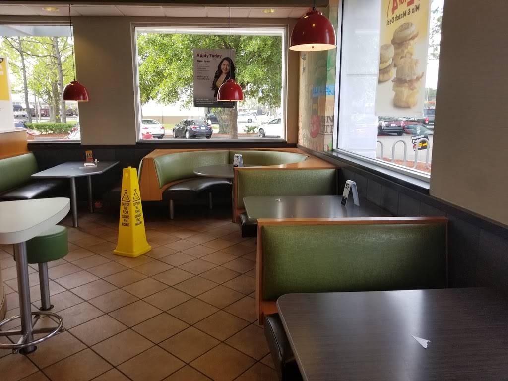 McDonalds | cafe | 1077 S US 301 Hwy, Jacksonville, FL 32234, USA | 9042664808 OR +1 904-266-4808