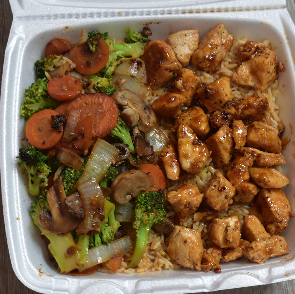 Hibachi Xpress Bar & Grill | restaurant | 2705 W Market St, Fairlawn, OH 44333, USA | 2343343818 OR +1 234-334-3818