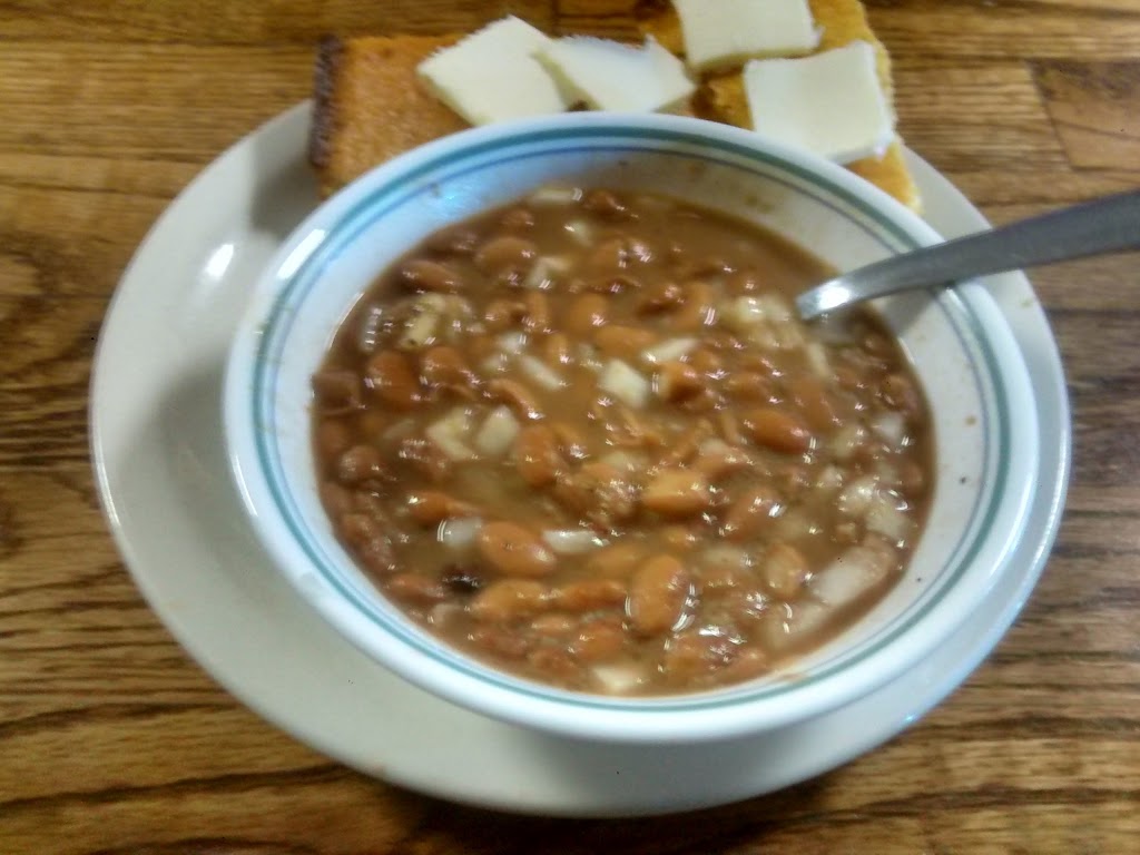 Katherines Cafe | restaurant | 4 Bank St, Nitro, WV 25143, USA | 3047558836 OR +1 304-755-8836