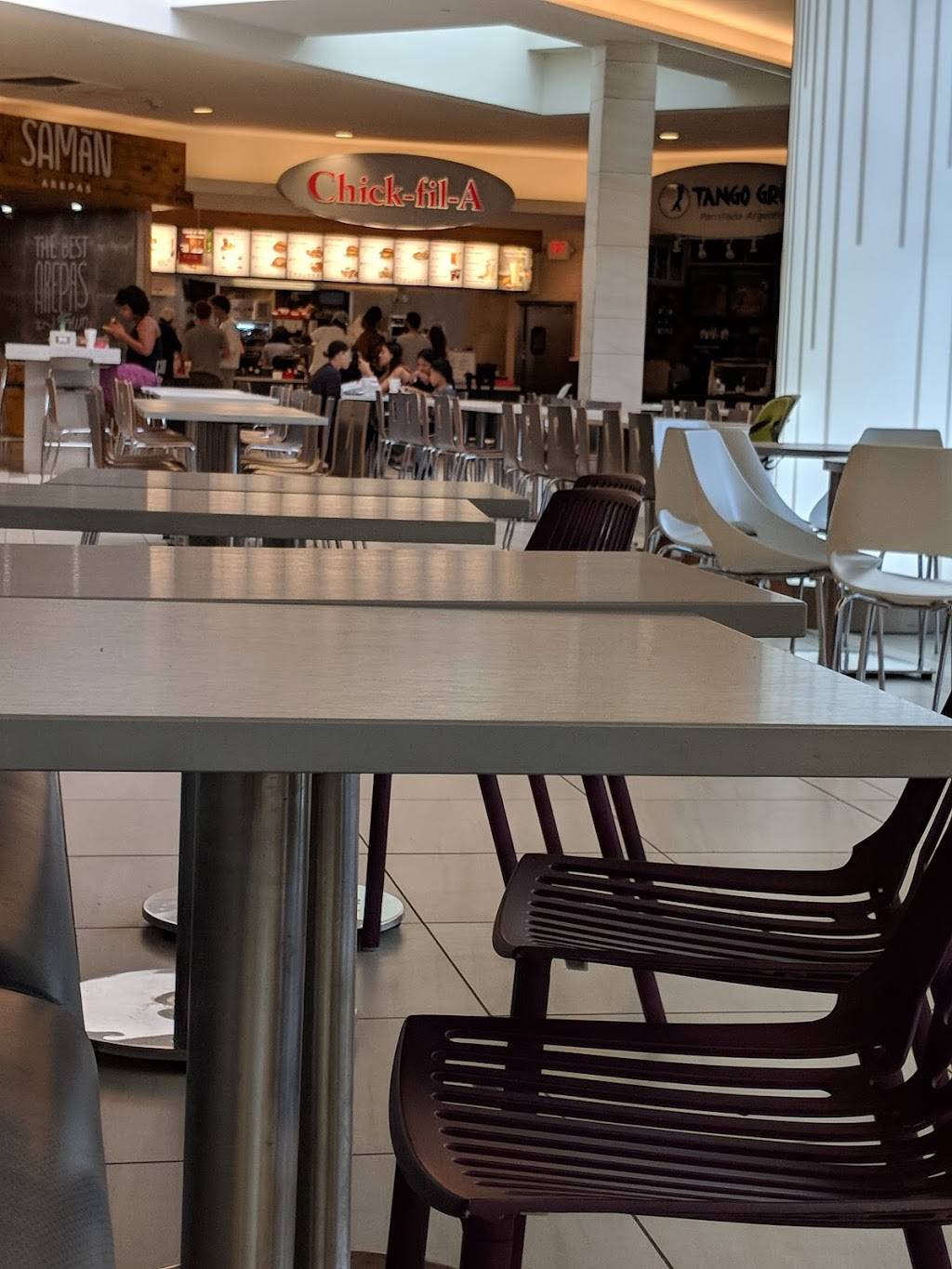 Chick-fil-A | restaurant | 7535 N Kendall Dr Ste 1440A, Miami, FL 33156, USA | 3056611173 OR +1 305-661-1173