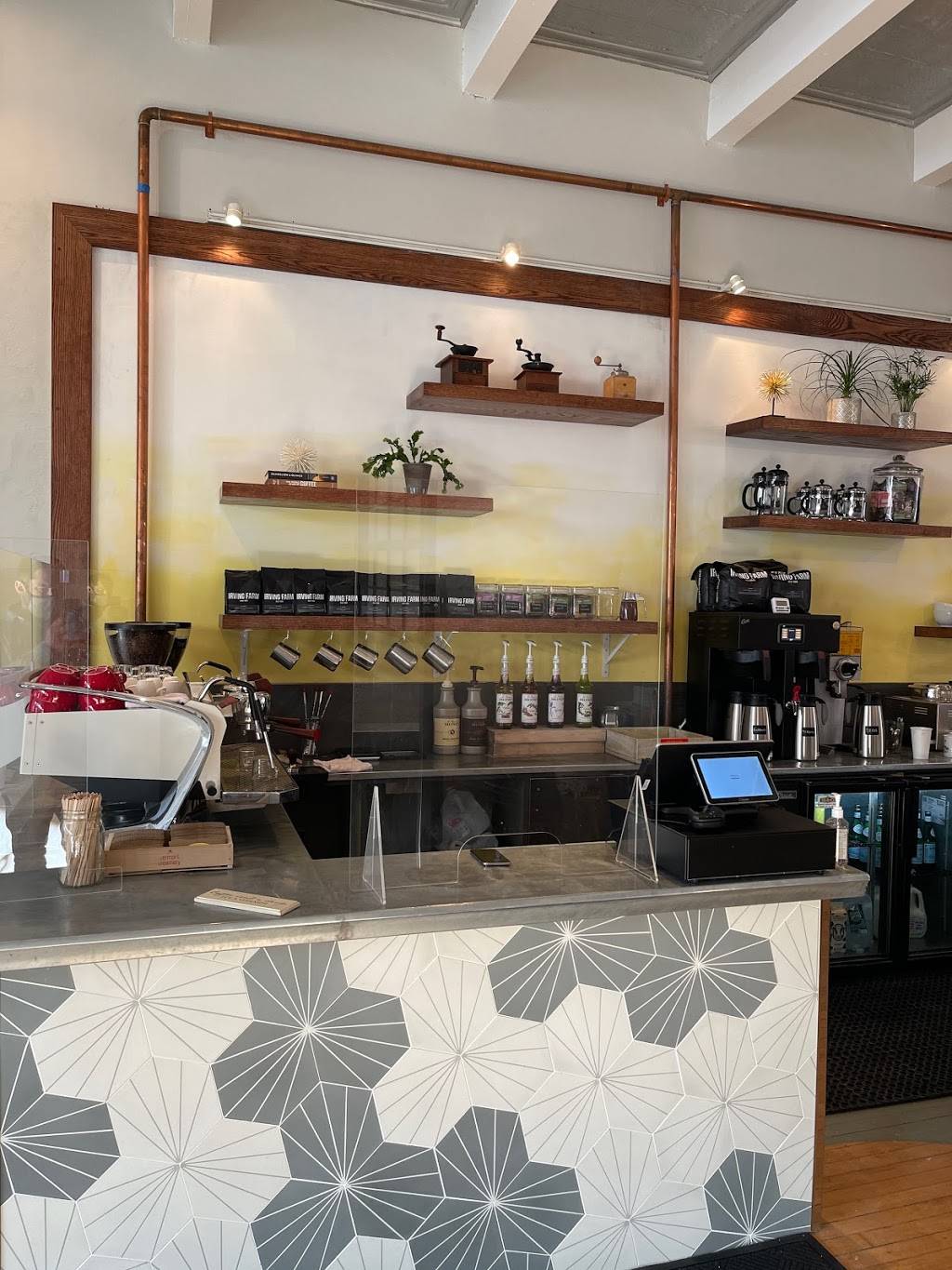 twoflower Great Barrington | restaurant | 34 Railroad St, Great Barrington, MA 01230, USA | 4136453470 OR +1 413-645-3470