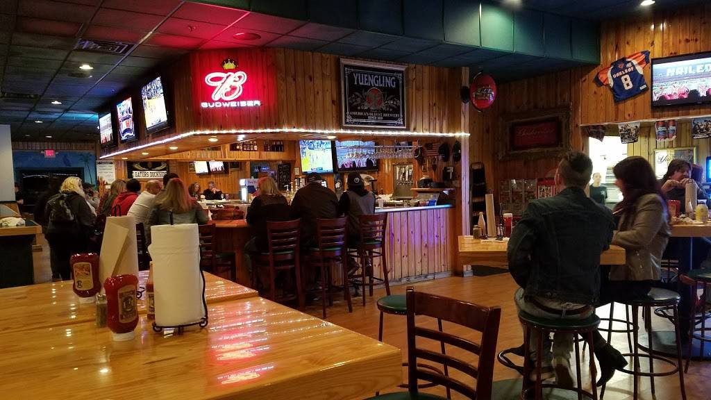 Gators Dockside Oakleaf | restaurant | 9680 Argyle Forest Blvd #1, Jacksonville, FL 32222, USA | 9044256466 OR +1 904-425-6466