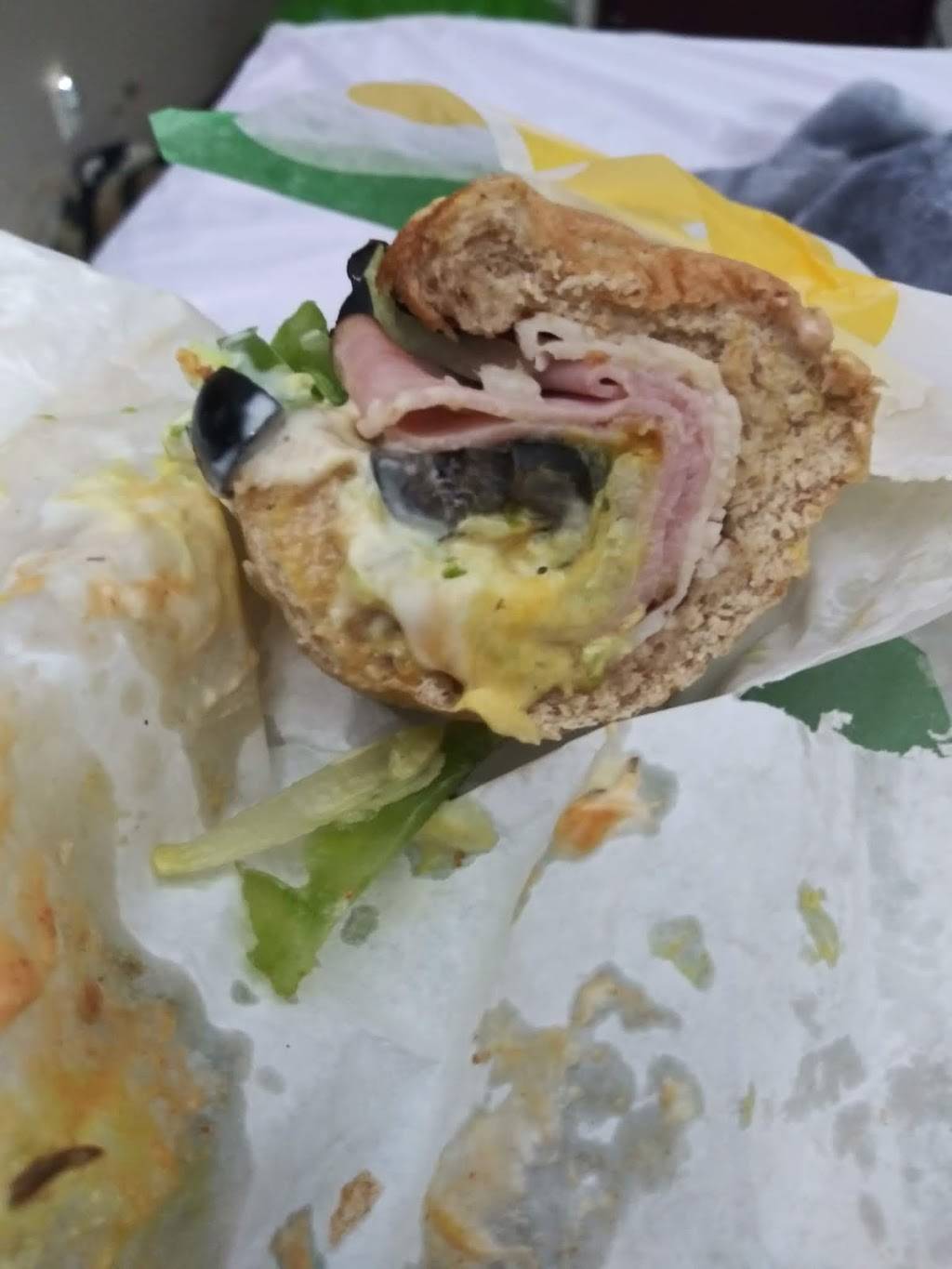 Subway Restaurants | restaurant | 607 Business Loop 70 E, Columbia, MO 65201, USA | 5734494994 OR +1 573-449-4994