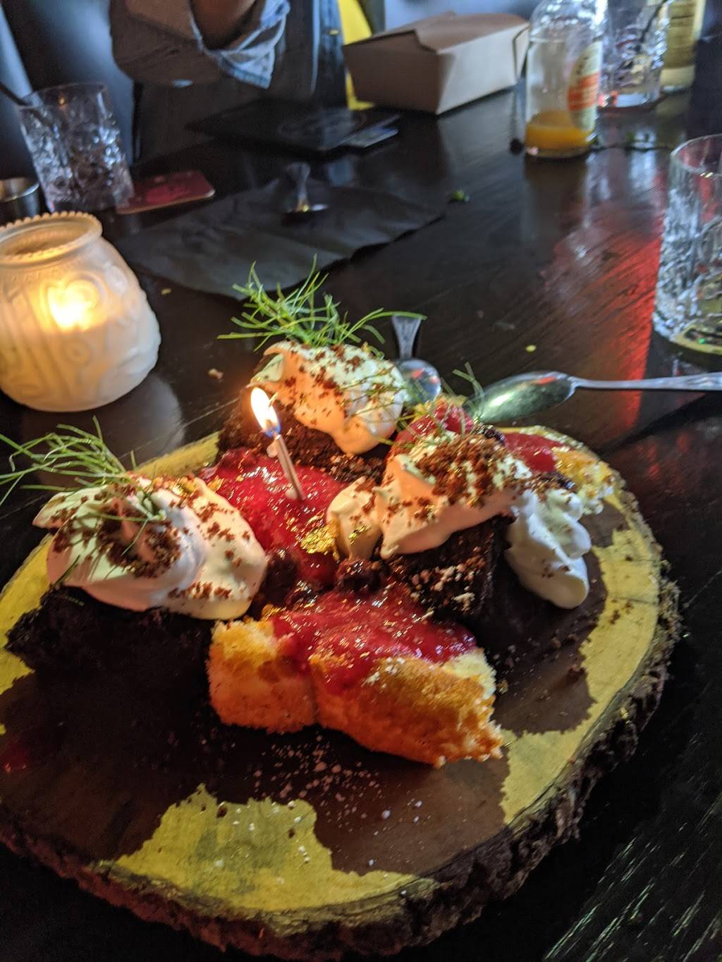 The Ravens Nest | restaurant | 42458 60th St W, Quartz Hill, CA 93536, USA | 6615796982 OR +1 661-579-6982