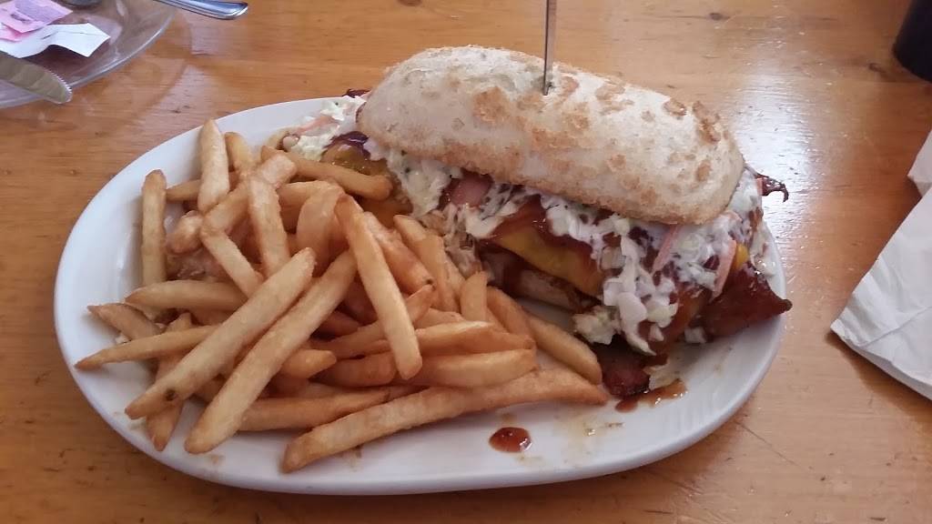 BJs Catering, Rental & Event Center |  | 990 N Center Ave, Gaylord, MI 49735, USA | 9897324010 OR +1 989-732-4010