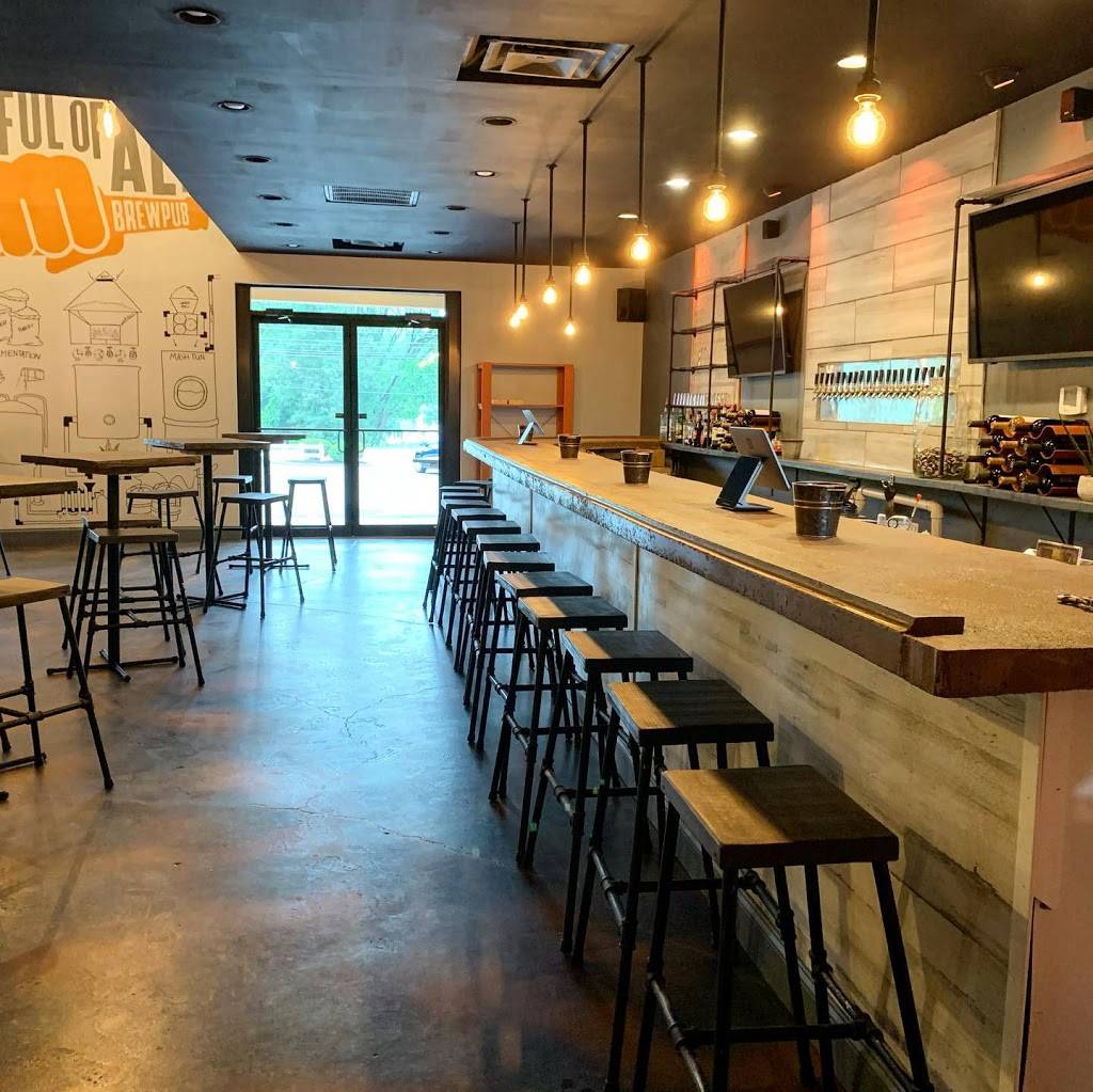 Fistful of Ale | restaurant | 2708 Paoli Pike Ste G, New Albany, IN 47150, USA | 8125570226 OR +1 812-557-0226