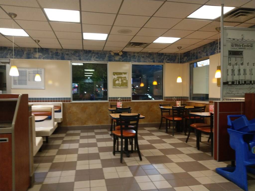 White Castle | restaurant | 4632 Calumet Ave, Hammond, IN 46327, USA | 2199373940 OR +1 219-937-3940