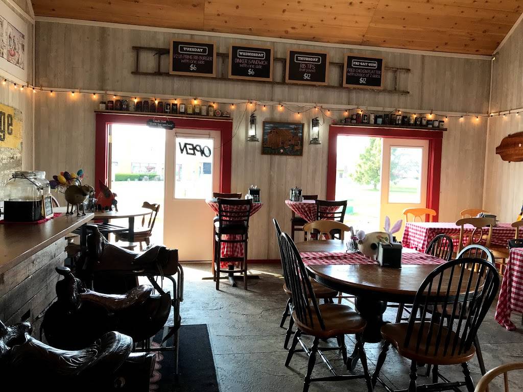 Porkies Pig Roast & Catering Fanatics | restaurant | 2245 S Eastwood Dr, Woodstock, IL 60098, USA | 8153376465 OR +1 815-337-6465