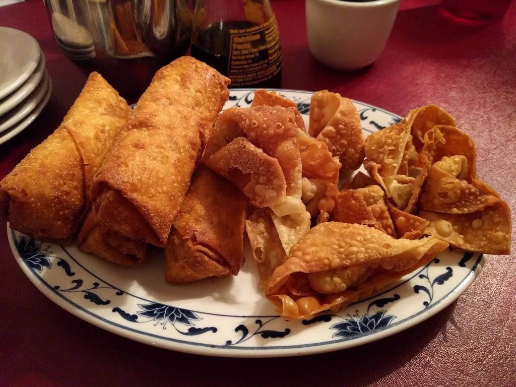 Yen Ching Chinese Restaurant | restaurant | 6936 N University St, Peoria, IL 61614, USA | 3096929227 OR +1 309-692-9227