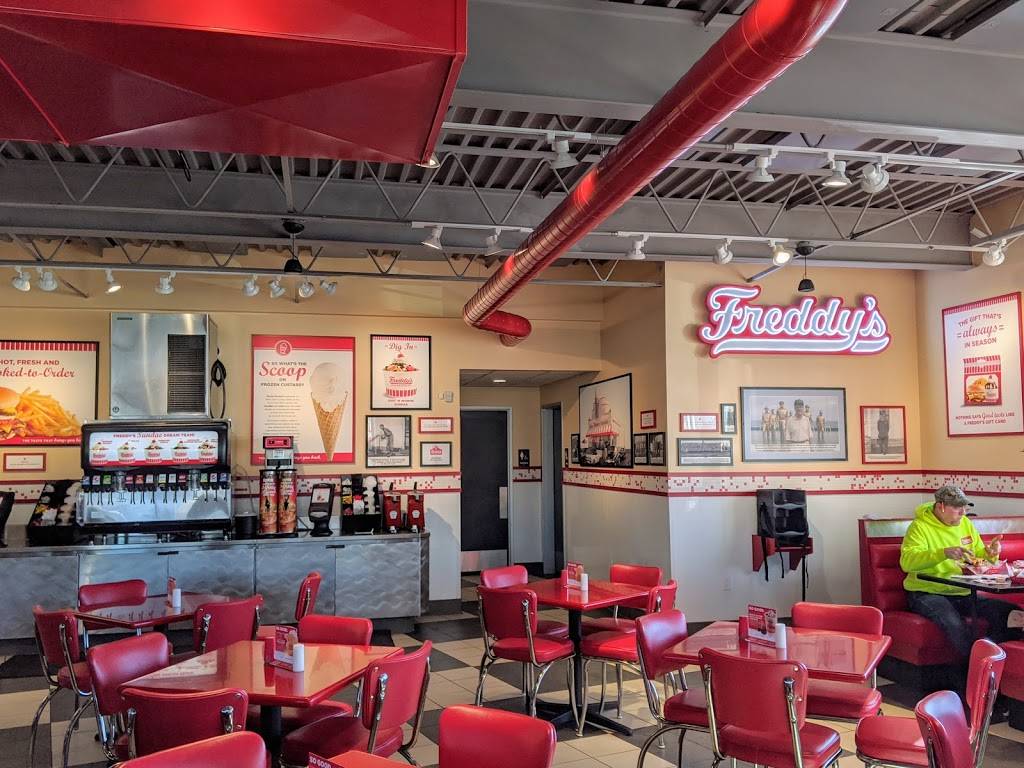 Freddys Frozen Custard & Steakburgers | restaurant | 8817 Shawnee Mission Pkwy, Merriam, KS 66202, USA | 9134997656 OR +1 913-499-7656