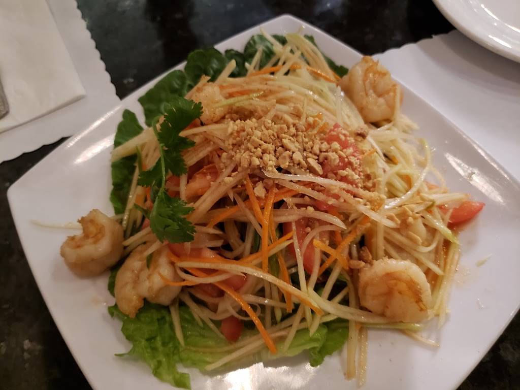 Thai Bamboo Bistro | restaurant | 2417 Park Ave, Tustin, CA 92782, USA | 7142590688 OR +1 714-259-0688