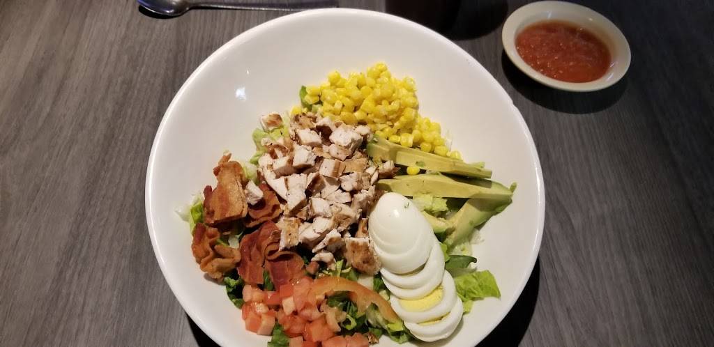 Julios Mexican Restaurant | restaurant | 1533 W Cameron Ave, Rockdale, TX 76567, USA | 5124460276 OR +1 512-446-0276