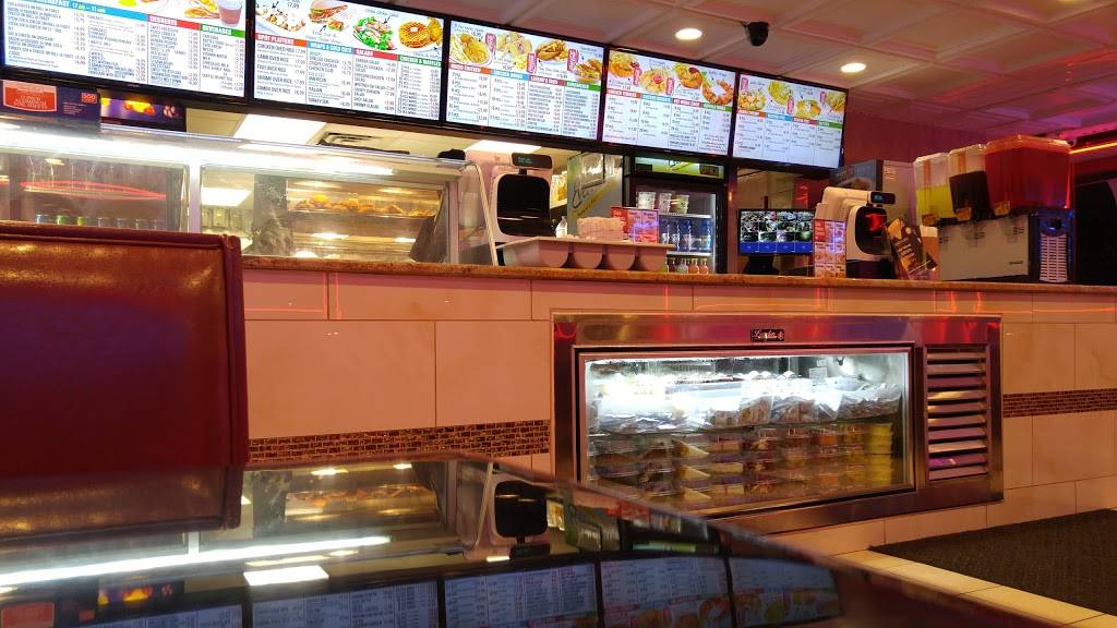 Legends Chicken & Grill | restaurant | 6401 Annapolis Rd, Hyattsville, MD 20784, USA | 2407705151 OR +1 240-770-5151