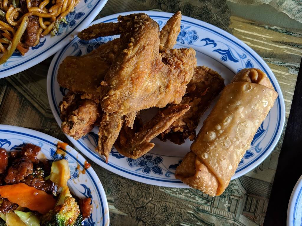 Fatimas Halal Kitchen | restaurant | 25-25 Broadway, Astoria, NY 11106, USA | 7182780080 OR +1 718-278-0080