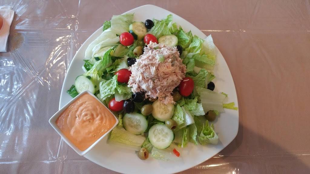 Roundtown Cafe&Grill | restaurant | 2092 NY-302, Circleville, NY 10919, USA | 8456097523 OR +1 845-609-7523