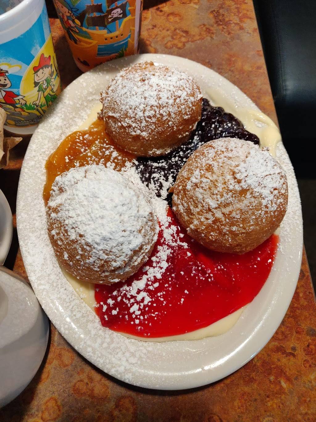 Huckleberrys Breakfast & Lunch | restaurant | 10000 Fairway Dr #170, Roseville, CA 95678, USA | 9167717017 OR +1 916-771-7017