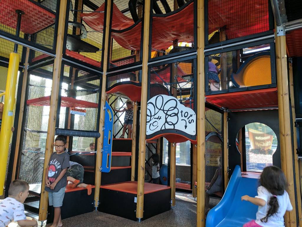 McDonalds | cafe | 4151 Oceanside Blvd, Oceanside, CA 92057, USA | 7606391263 OR +1 760-639-1263