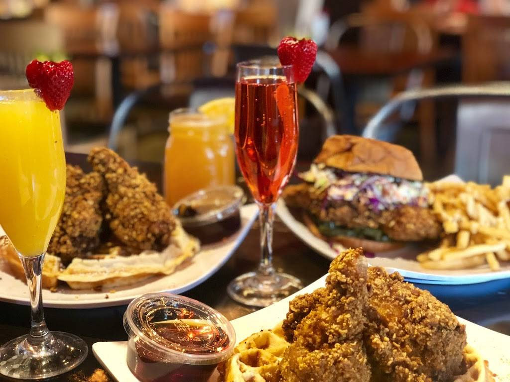 The Chicken Koop | restaurant | 12824 Hadley St #105, Whittier, CA 90601, USA | 5624641780 OR +1 562-464-1780