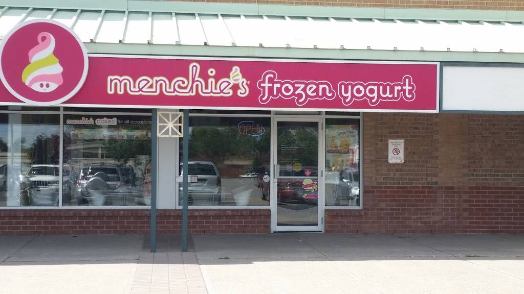 Menchies | restaurant | 150 Sidney St, Belleville, ON K8P 5E2, Canada | 6137790900 OR +1 613-779-0900
