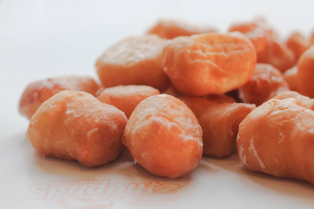 Wymans Spudnuts | bakery | 1104 US-71, Okoboji, IA 51355, USA | 7123326293 OR +1 712-332-6293